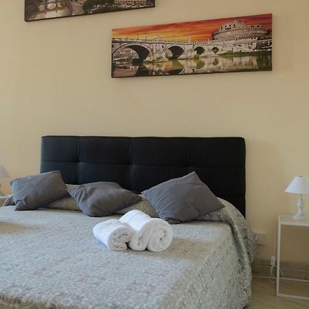 רומא Tritone Apartment מראה חיצוני תמונה
