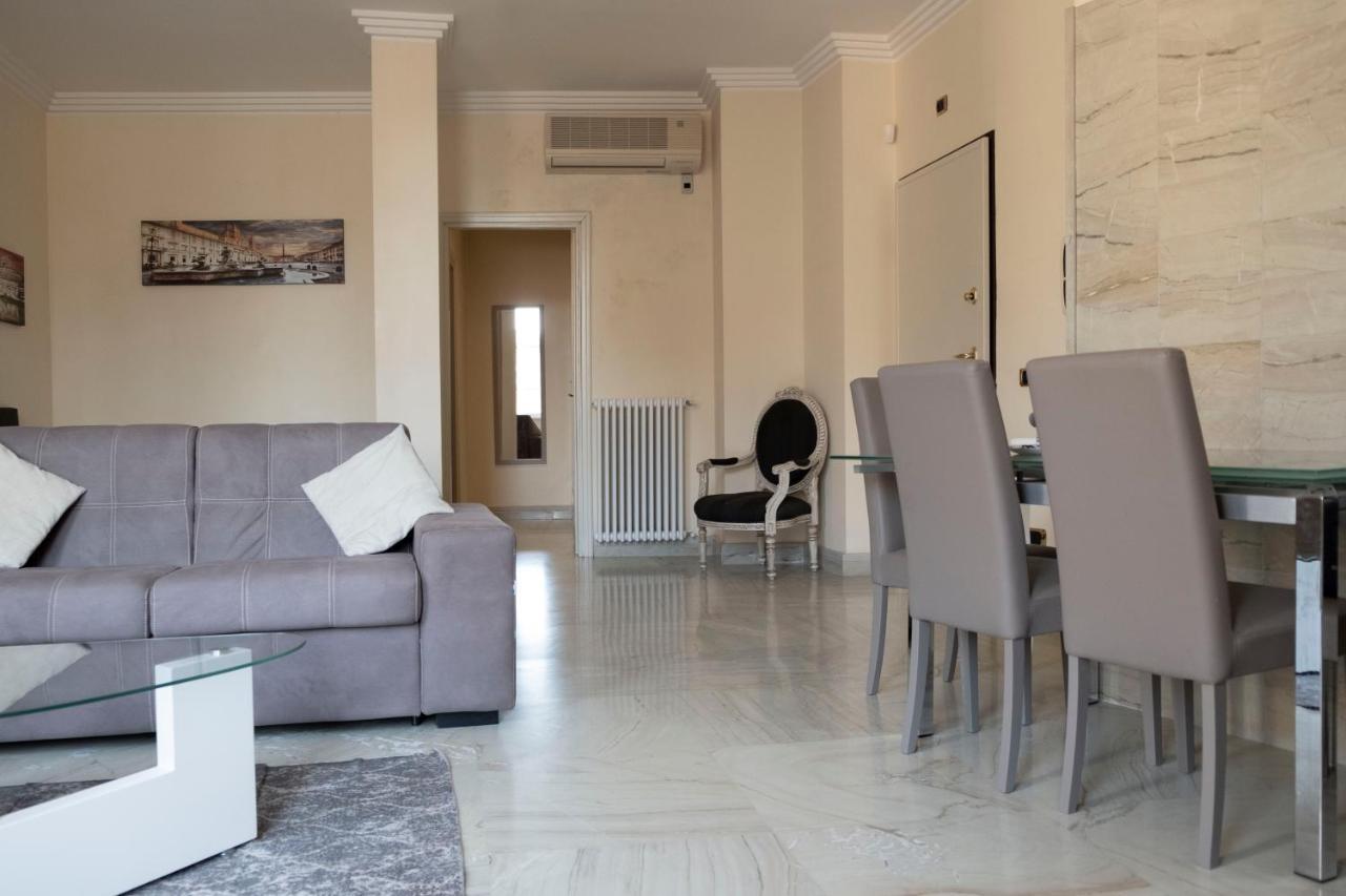 רומא Tritone Apartment מראה חיצוני תמונה