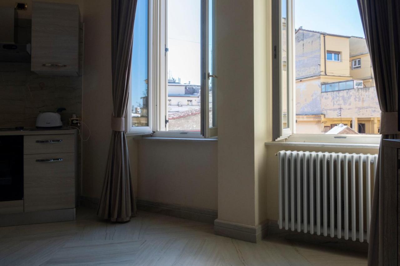 רומא Tritone Apartment מראה חיצוני תמונה